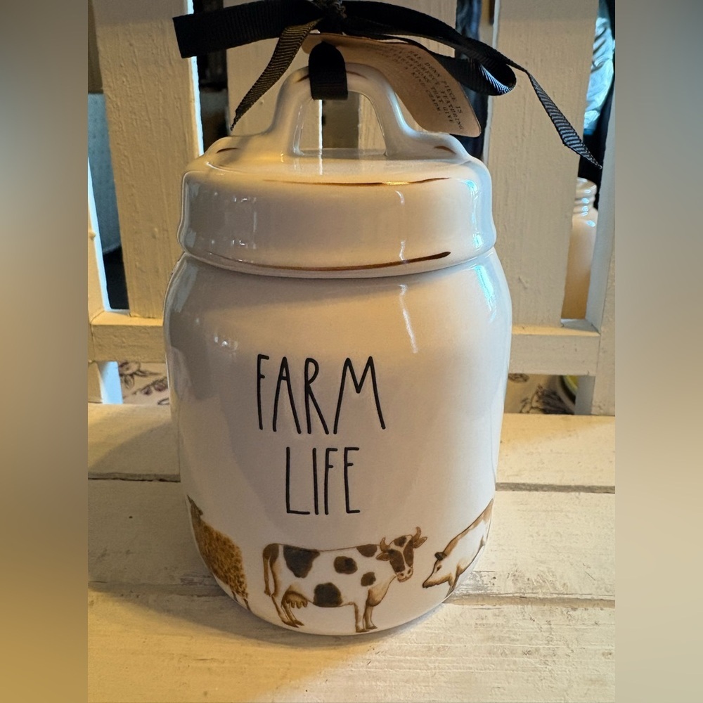 Farmhouse Rae Dunn FARMLIFE White Ceramic Canister
